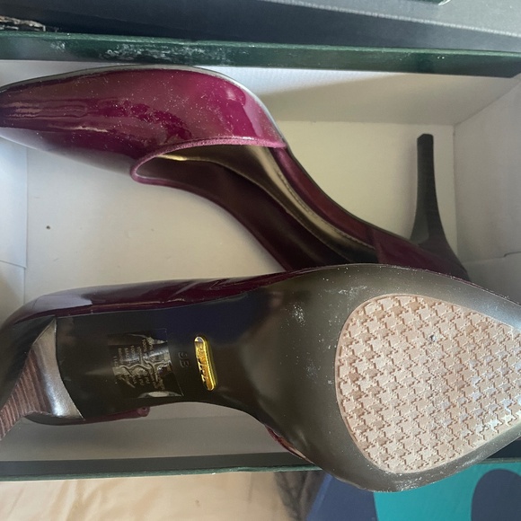 Brand New Women’s Ralph Lauren Patent Leather Stiletto Heels - Picture 2 of 7